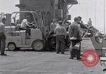 Standbild Cleanup nach USS Forrestal Feuer Golf von Tonkin Vietnam, 1967, aus Sekunde 14 historischem Filmmaterial Videoclip 65675031060