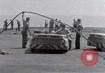 Standbild Cleanup nach USS Forrestal Feuer Golf von Tonkin Vietnam, 1967, aus Sekunde 48 historischem Filmmaterial Videoclip 65675031060