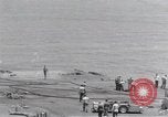 Standbild USS Forrestal Aufräumarbeiten nach Brand Golf von Tonkin Vietnam, 1967, aus Sekunde 29 historischem Filmmaterial Videoclip 65675031061