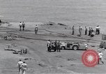 Standbild USS Forrestal Aufräumarbeiten nach Brand Golf von Tonkin Vietnam, 1967, aus Sekunde 35 historischem Filmmaterial Videoclip 65675031061