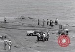 Standbild USS Forrestal Aufräumarbeiten nach Brand Golf von Tonkin Vietnam, 1967, aus Sekunde 39 historischem Filmmaterial Videoclip 65675031061
