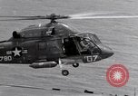Standbild USS Forrestal Aufräumarbeiten nach Brand Golf von Tonkin Vietnam, 1967, aus Sekunde 52 historischem Filmmaterial Videoclip 65675031061