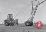 Standbild USS Forrestal Feuer cleanup Golf von Tonkin Vietnam, 1967, aus Sekunde 14 historischem Filmmaterial Videoclip 65675031062