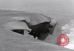 Standbild USS Forrestal Schäden durch Brand Golf von Tonkin Vietnam, 1967, aus Sekunde 32 historischem Filmmaterial Videoclip 65675031063