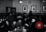 Standbild Juden Notunterkünfte London England, 1938, aus Sekunde 19 historischem Filmmaterial Videoclip 65675031073