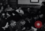 Standbild Juden Notunterkünfte London England, 1938, aus Sekunde 54 historischem Filmmaterial Videoclip 65675031073