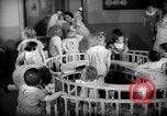 Immagine di La società ebraica vivaio Parigi Francia, 1938, secondo 45 filmato di repertorio 65675031078