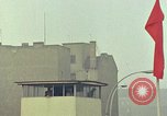 Standbild Berliner Mauer Berlin Deutschland, 1969, aus Sekunde 10 historischem Filmmaterial Videoclip 65675031082