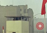 Standbild Berliner Mauer Berlin Deutschland, 1969, aus Sekunde 11 historischem Filmmaterial Videoclip 65675031082