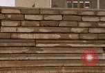 Standbild Berliner Mauer Berlin Deutschland, 1969, aus Sekunde 58 historischem Filmmaterial Videoclip 65675031082