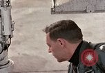 Standbild F-4E Flugzeug und Besatzung Vorbereitung und Start von Air Base Ramstein Ramstein Deutschland, 1969, aus Sekunde 12 historischem Filmmaterial Videoclip 65675031085