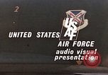 Standbild F-4E Flugzeug und Besatzung Vorbereitung und Start von Air Base Ramstein Ramstein Deutschland, 1969, aus Sekunde 22 historischem Filmmaterial Videoclip 65675031085