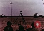 Standbild Die sowjetische Artillerie und Flugzeuge 1960s Sowjetunion, 1969, aus Sekunde 8 historischem Filmmaterial Videoclip 65675031088