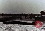 Standbild sowjetischen schwimmende Brücke Sowjetunion, 1969, aus Sekunde 17 historischem Filmmaterial Videoclip 65675031093