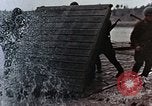 Standbild sowjetischen schwimmende Brücke Sowjetunion, 1969, aus Sekunde 19 historischem Filmmaterial Videoclip 65675031093