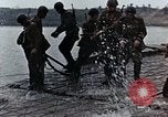 Standbild sowjetischen schwimmende Brücke Sowjetunion, 1969, aus Sekunde 21 historischem Filmmaterial Videoclip 65675031093