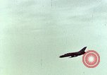 Standbild sowjetischen schwimmende Brücke Sowjetunion, 1969, aus Sekunde 26 historischem Filmmaterial Videoclip 65675031093