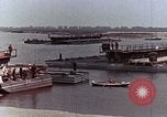 Standbild sowjetischen schwimmende Brücke Sowjetunion, 1969, aus Sekunde 34 historischem Filmmaterial Videoclip 65675031093
