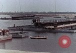 Standbild sowjetischen schwimmende Brücke Sowjetunion, 1969, aus Sekunde 35 historischem Filmmaterial Videoclip 65675031093