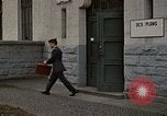 Standbild HQ USAFE Wiesbaden Deutschland, 1969, aus Sekunde 12 historischem Filmmaterial Videoclip 65675031096