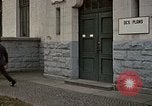 Standbild HQ USAFE Wiesbaden Deutschland, 1969, aus Sekunde 13 historischem Filmmaterial Videoclip 65675031096