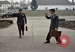 Standbild HQ USAFE Wiesbaden Deutschland, 1969, aus Sekunde 24 historischem Filmmaterial Videoclip 65675031096