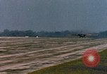 Standbild 79th Tactical Fighter Squadron an RAF Upper Heyford England, 1972, aus Sekunde 4 historischem Filmmaterial Videoclip 65675031100