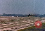 Standbild 79th Tactical Fighter Squadron an RAF Upper Heyford England, 1972, aus Sekunde 7 historischem Filmmaterial Videoclip 65675031100