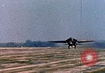 Standbild 79th Tactical Fighter Squadron an RAF Upper Heyford England, 1972, aus Sekunde 9 historischem Filmmaterial Videoclip 65675031100