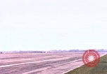 Standbild 79th Tactical Fighter Squadron an RAF Upper Heyford England, 1972, aus Sekunde 15 historischem Filmmaterial Videoclip 65675031100