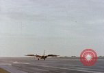 Standbild 79th Tactical Fighter Squadron an RAF Upper Heyford England, 1972, aus Sekunde 25 historischem Filmmaterial Videoclip 65675031100