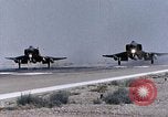 Immagine di 9 Tactical Fighter Squadron Treviri in Germania, 1969, secondo 13 filmato di repertorio 65675031101