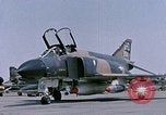 Immagine di 9 Tactical Fighter Squadron Treviri in Germania, 1969, secondo 29 filmato di repertorio 65675031101