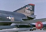 Immagine di 9 Tactical Fighter Squadron Treviri in Germania, 1969, secondo 35 filmato di repertorio 65675031101