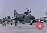 Immagine di 9 Tactical Fighter Squadron Treviri in Germania, 1969, secondo 42 filmato di repertorio 65675031101