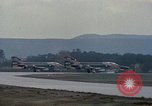 Immagine di Due F-4D fantasmi in missione Europa, 1969, secondo 5 filmato di repertorio 65675031107
