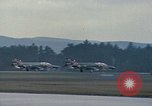 Immagine di Due F-4D fantasmi in missione Europa, 1969, secondo 9 filmato di repertorio 65675031107