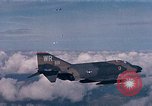 Immagine di Due F-4D fantasmi in missione Europa, 1969, secondo 46 filmato di repertorio 65675031107