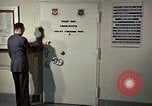 Immagine di USAFE-MAC centro di controllo Kaiserslautern in Germania, 1969, secondo 13 filmato di repertorio 65675031108