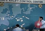 Immagine di USAFE-MAC centro di controllo Kaiserslautern in Germania, 1969, secondo 26 filmato di repertorio 65675031108