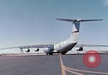 Immagine di USAFE-MAC centro di controllo Kaiserslautern in Germania, 1969, secondo 44 filmato di repertorio 65675031108