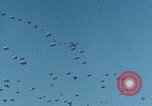 Immagine di US Army paracadutisti Europa, 1969, secondo 17 filmato di repertorio 65675031110