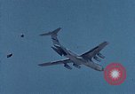 Immagine di C-130 e C-141 Europa, 1969, secondo 11 filmato di repertorio 65675031111
