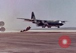 Immagine di C-130 e C-141 Europa, 1969, secondo 24 filmato di repertorio 65675031111