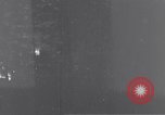 Standbild kommunistischen Essen Cache Malaya, 1959, aus Sekunde 28 historischem Filmmaterial Videoclip 65675031125