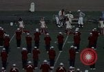 Standbild der Stanford University Band und Fußball-Spiel Palo Alto California USA, 1976, aus Sekunde 11 historischem Filmmaterial Videoclip 65675031127