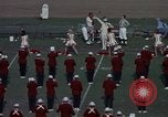 Standbild der Stanford University Band und Fußball-Spiel Palo Alto California USA, 1976, aus Sekunde 18 historischem Filmmaterial Videoclip 65675031127