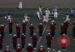 Standbild der Stanford University Band und Fußball-Spiel Palo Alto California USA, 1976, aus Sekunde 20 historischem Filmmaterial Videoclip 65675031127