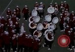 Standbild der Stanford University Band und Fußball-Spiel Palo Alto California USA, 1976, aus Sekunde 31 historischem Filmmaterial Videoclip 65675031127