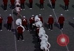 Standbild der Stanford University Band und Fußball-Spiel Palo Alto California USA, 1976, aus Sekunde 41 historischem Filmmaterial Videoclip 65675031127